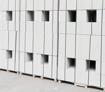 <b>����ש��۱��������°�ıȽ�</b>