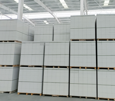 <b>���ʸ�ǽ���ϱȽϣ�һ��</b>